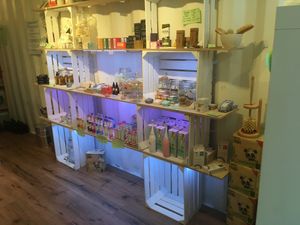 Many vegan cosmetic products at Oodles and Pinches in Haarlem