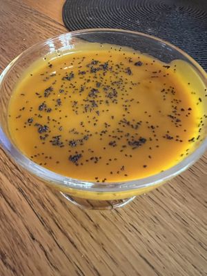 Sopa de mango  at Restaurante Amaltea in Cordoba