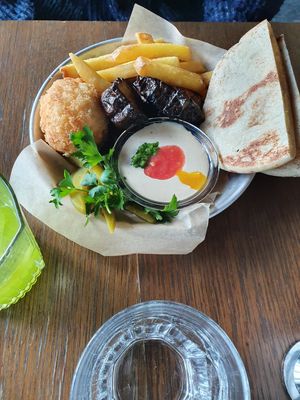 Vegetarian sabich at Grand Café Lochergut in Zurich