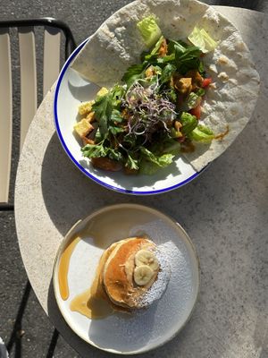 planted chicken shawarma + peanut butter & banana pancakes   at Grand Café Lochergut in Zurich