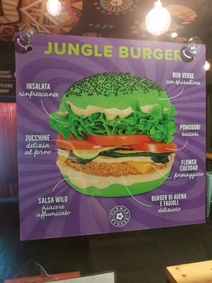 Jungle burger at Flower Burger in Bari