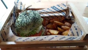 Jolly burger at Flower Burger in Bari