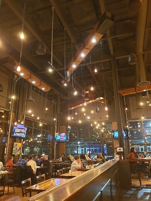 Inside at Four Day Ray Brewing in Fishers