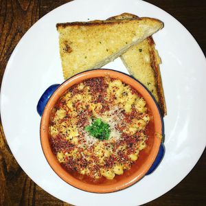 The Mac attack (Mac and cheese) at Nateure's Plate in Peterborough