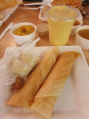 Plain Dosa and Masala Dosa + Mango lassi at Art of Dosa in Chicago