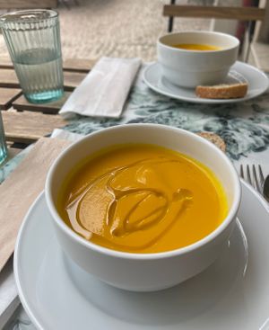 Sopa de Zanahoria  at Donna Veggie in Guimaraes