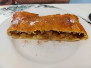  at Donna Veggie in Guimaraes