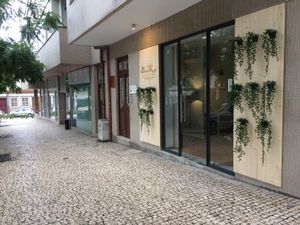 Main entry Donna Veggie Vegetarian cuisine in Guimarães, Portugal at Donna Veggie in Guimaraes