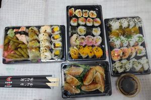 Gyosas + Combinado do Chef at Legumi Sushi Vegan in Lisbon