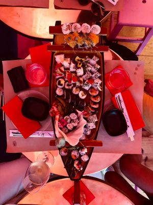 Sushi boat at Legumi Sushi Vegan in Lisbon