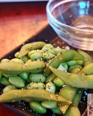 Edamame at Legumi Sushi Vegan in Lisbon