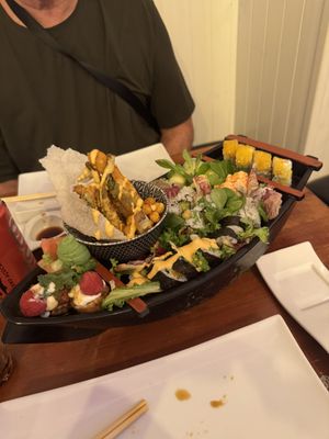 The best sushi! 🤍  at Legumi Sushi Vegan in Lisbon