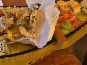 Clam shell at Legumi Sushi Vegan in Lisbon