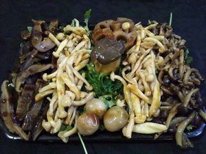 Starter at Legumi Sushi Vegan in Lisbon