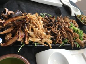 Appetizer dish - Mushrooms at Legumi Sushi Vegan in Lisbon