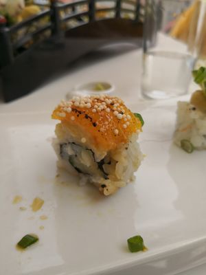 Orange and amaranth 7/10 at Legumi Sushi Vegan in Lisbon