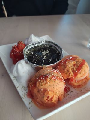 Sobremesa at Legumi Sushi Vegan in Lisbon