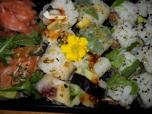 Home delivery at Legumi Sushi Vegan in Lisbon
