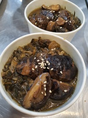 Meicai mushroom 😍 ~ Circuit Breaker Period Phrase 2 at Thunder Tree 擂茶树 - VivoCity in Central Singapore