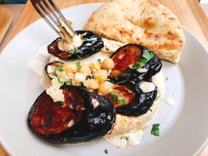 Hummus Hummus  at Chick Peace 칙피스 - Gangnamgu in Seoul