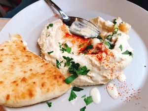 Hummus love at Chick Peace 칙피스 - Gangnamgu in Seoul