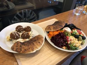 Plenty! Delicious! Fresh! Vegan!!! at Chick Peace 칙피스 - Gangnamgu in Seoul