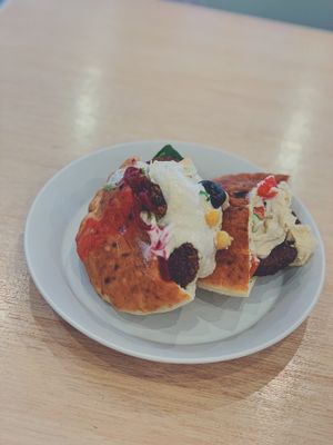 vegan pita and falafel pita at Chick Peace 칙피스 - Gangnamgu in Seoul