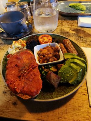 Vegan breakfast at Peaberry Coffee House - Albert Dock in Liverpool