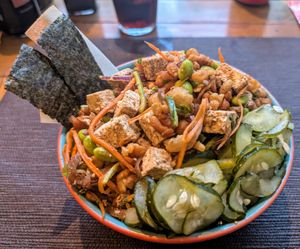 Vegan tofu poke at Samba Fresh in Belo Horizonte