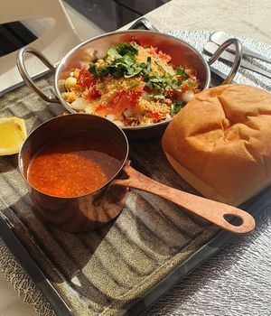 Misal Paav at Food Paradise in Claremont