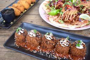  at Tyranny of Distance in Windsor