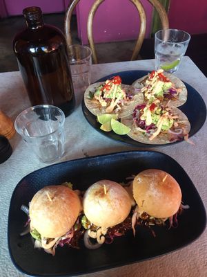 Sliders and tacos at Tyranny of Distance in Windsor