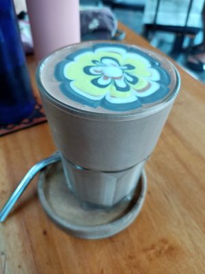 Mocha protein smoothie at Cafe Vida in Canggu