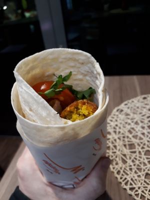 Falafel wrap at Cigkoftem - Oil Tankstelle in Duisburg