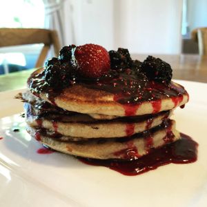 Delicious breakfast options are included at Hilltop Hooves in Romsey