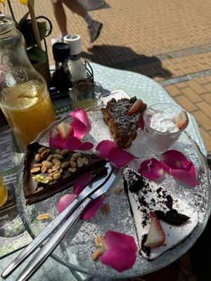 Summer high tea vegan tweede gang  at Toet in Groningen