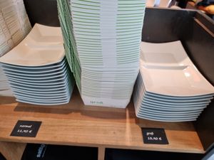 Choose the size of your plate at Sattgrün Kolumba Viertel - Mitte in Cologne