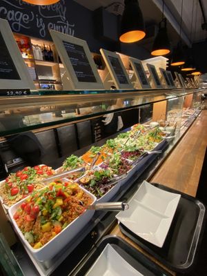 Salad bar  at Sattgrün Kolumba Viertel - Mitte in Cologne