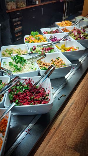 Les salades variées at Sattgrün Kolumba Viertel - Mitte in Cologne