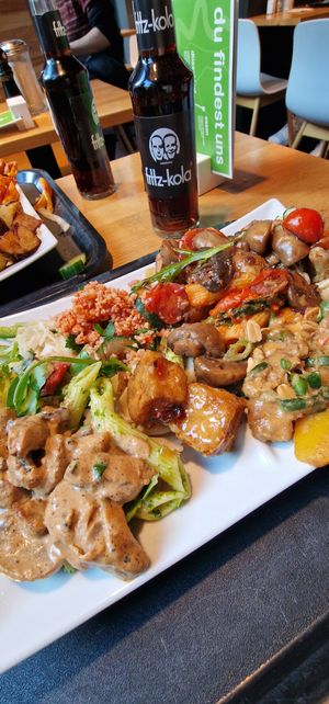Vegan buffet Sattgrün #Veganuary at Sattgrün Kolumba Viertel - Mitte in Cologne