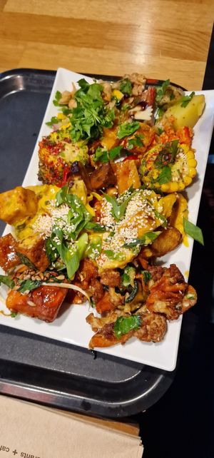 Mixed plate at Sattgrün Kolumba Viertel - Mitte in Cologne