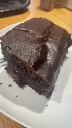 Chocolate cherry cake   at Sattgrün Kolumba Viertel - Mitte in Cologne