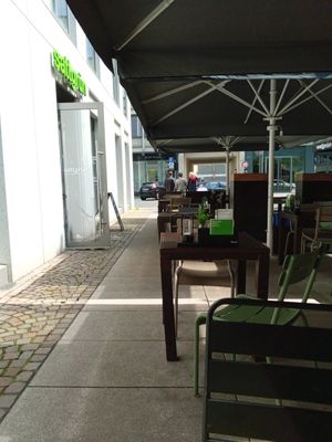 sitting area on the outside at Sattgrün Kolumba Viertel - Mitte in Cologne
