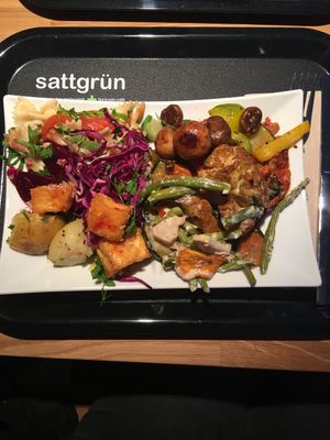 Normal plate at Sattgrün Kolumba Viertel - Mitte in Cologne