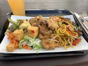 Großer Teller at Sattgrün Kolumba Viertel - Mitte in Cologne