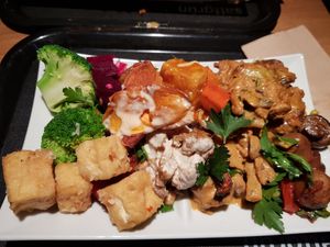 Buffet at Sattgrün Kolumba Viertel - Mitte in Cologne