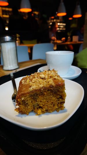 Carrot cake at Sattgrün Kolumba Viertel - Mitte in Cologne