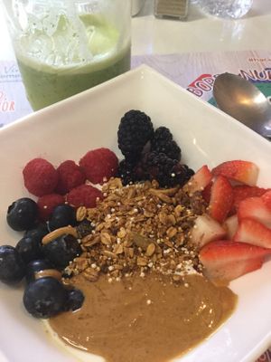 Fruit bowl  at 100% Natural - Calle 62 in Merida