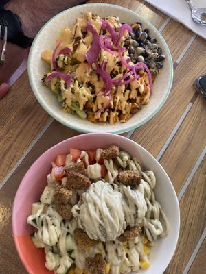   at One Happy Bowl in Noord