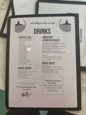 Smoothies and drinks  at One Happy Bowl in Noord